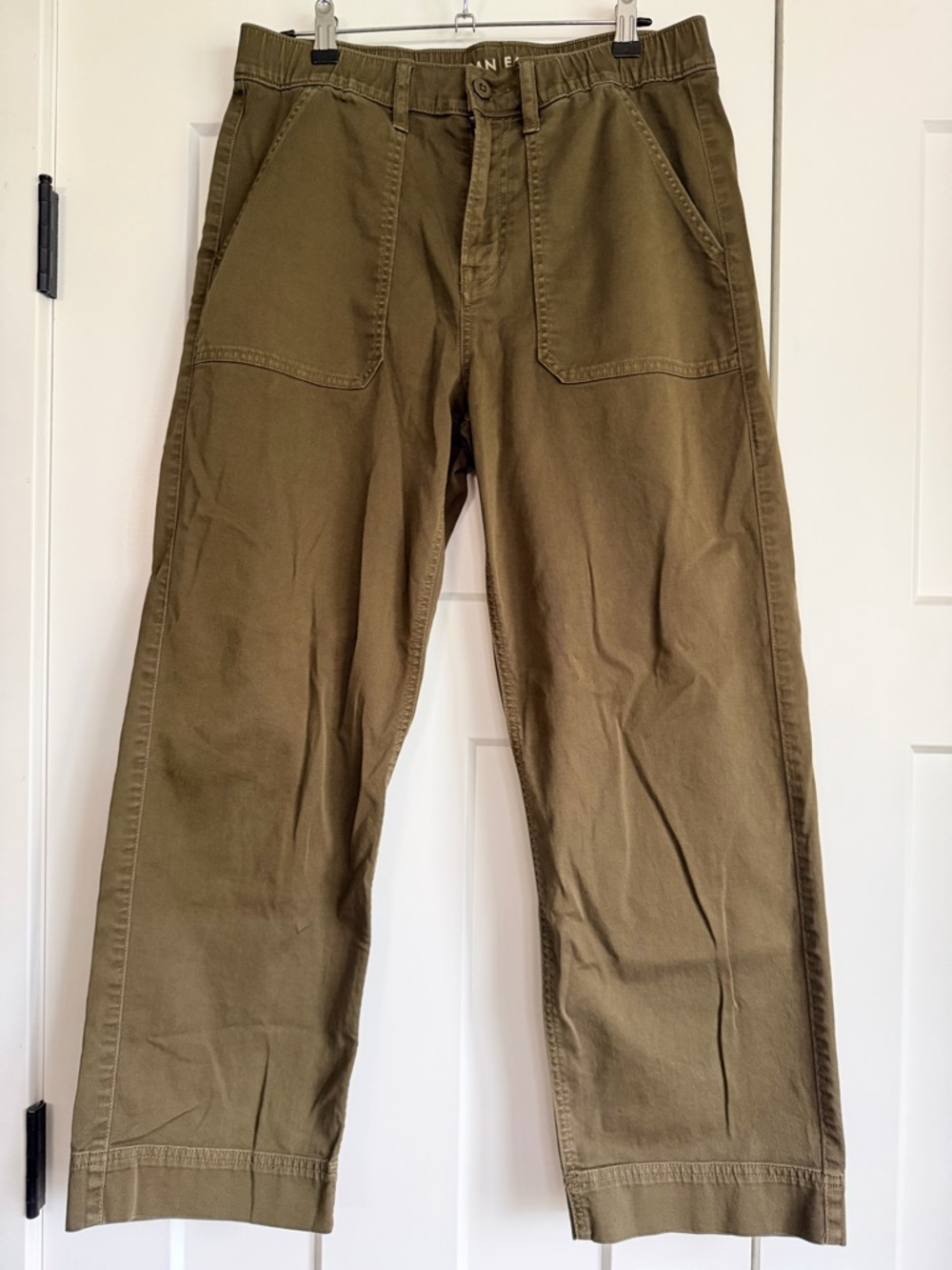 Olive American Eagle Ex-boyfriend khaki pants - size small short